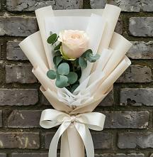 Букет цветов из:  Розы в Кочубеевском
