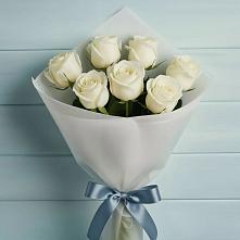 Букет 7 Белых роз Эдлесс Лав в Кочубеевском