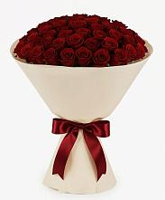 Букет 101 Бордовая роза Блэк Бакарра в Кочубеевском
