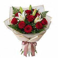 Букет цветов из:  Лилии и Розы #REPLACE_PRED# Кочубеевском