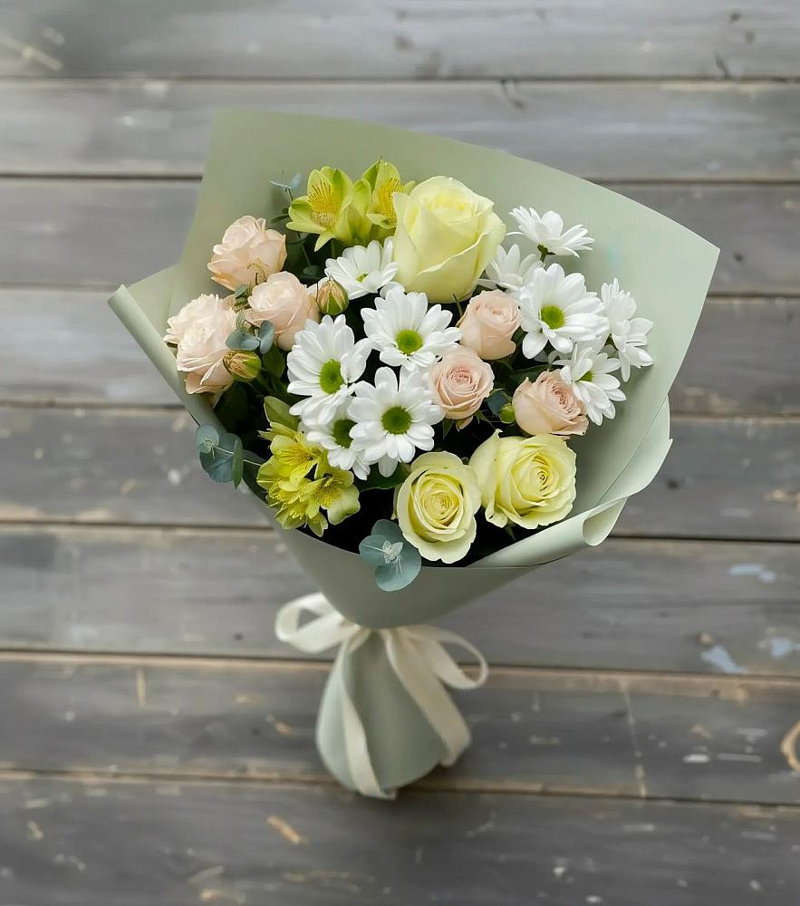 Букет цветов из: Альстромерии, Розы и Хризантемы в Кочубеевском