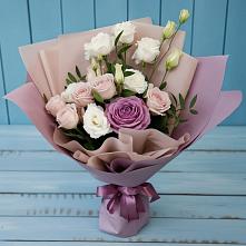 Букет цветов из:  Розы и Лизиантусы #REPLACE_PRED# Кочубеевском