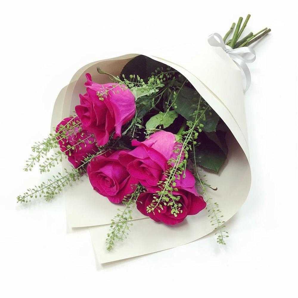 Букет цветов из: Розы в Кочубеевском