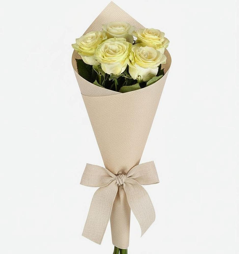 Букет цветов из: Розы в Кочубеевском