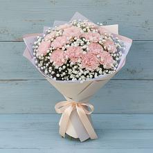 Букет цветов из:  Гвоздики в Кочубеевском