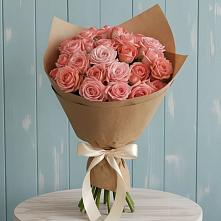 Букет цветов из:  Розы в Кочубеевском