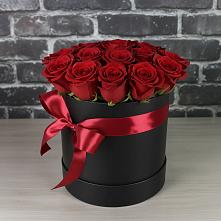 Цветочная композиция из Розы в шляпной коробке #REPLACE_PRED# Кочубеевском