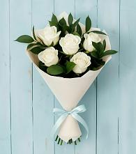 Букет цветов из:  Розы в Кочубеевском