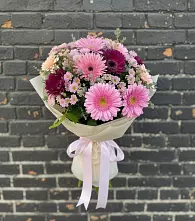 Букет цветов из:  Герберы и Хризантемы в Кочубеевском