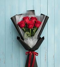 Букет цветов из:  Розы в Кочубеевском